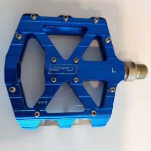 CNC Super Duper Flatpedal V2 Expert blue